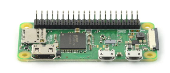 Raspberry Pi Zero W mit Anschlüssen