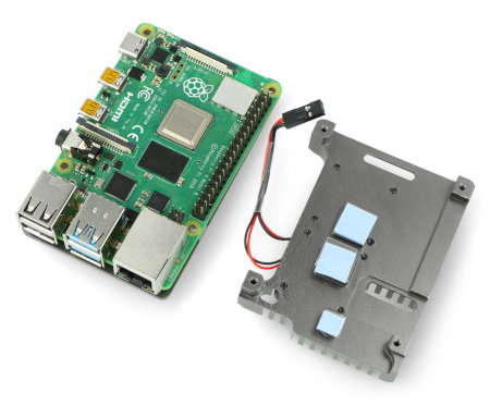 Installation von Thermopads auf dem Gehäuse