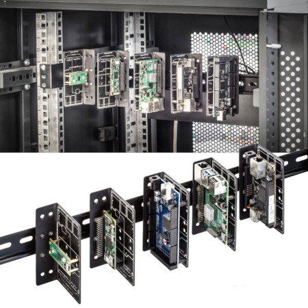 Anwendung der Unterlegscheibe. Gegenstand des Verkaufs ist die Unterlegscheibe für die DIN-Schienenmontage des Raspberry Pi - andere Elemente müssen separat erworben werden.