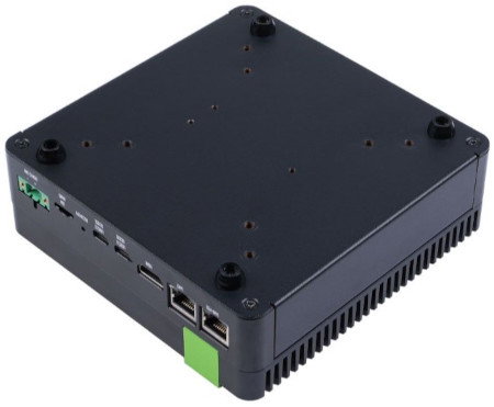 Czarny reComputer Industrial J4012 leży na białym tle.